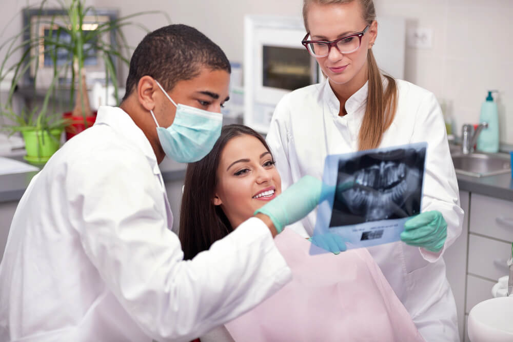 How long does it take to extract a tooth?