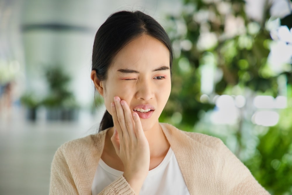 woman suffering from toothache