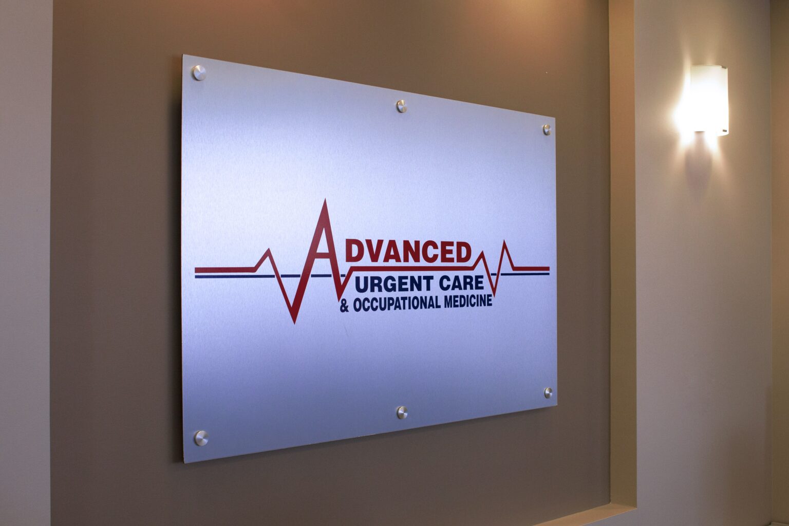 Advanced Urgent Care & Occupational Medicine Sign