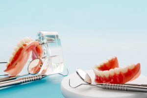 Teeth model showing an implant crown bridge model/ dental demonstration teeth study teach model.