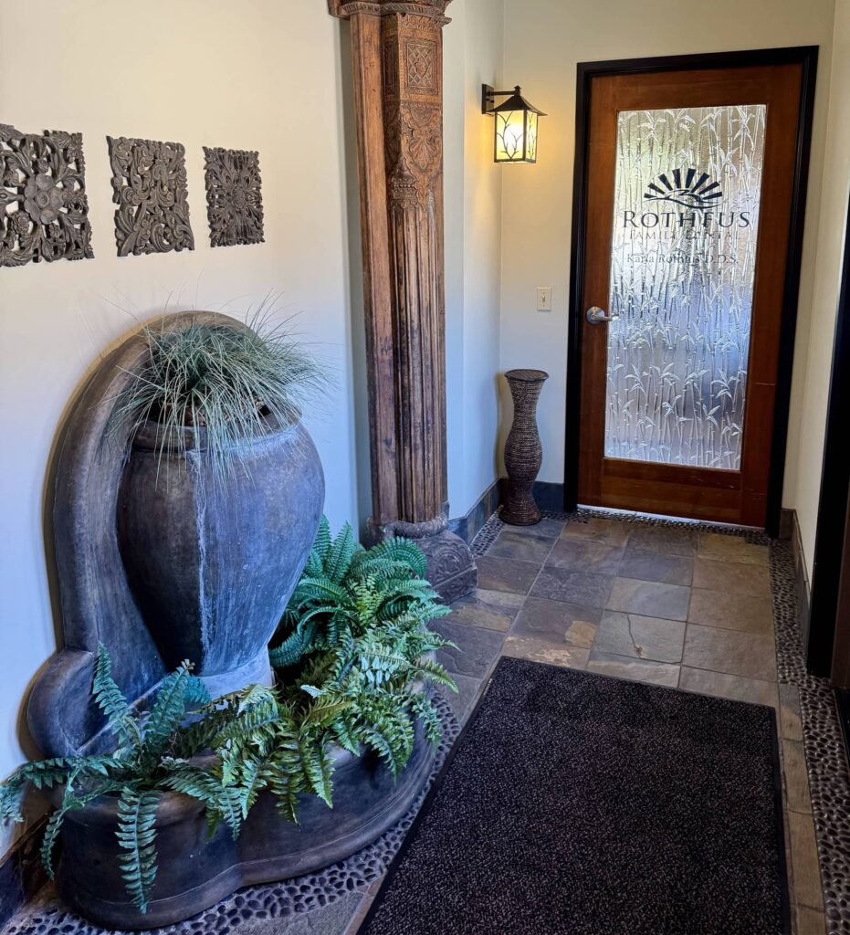rothfus-family-dental-breezeway-medford-oregon