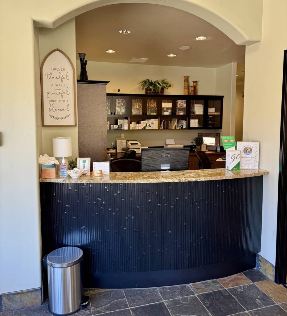rothfus-family-dental-front-desk-medford-oregon