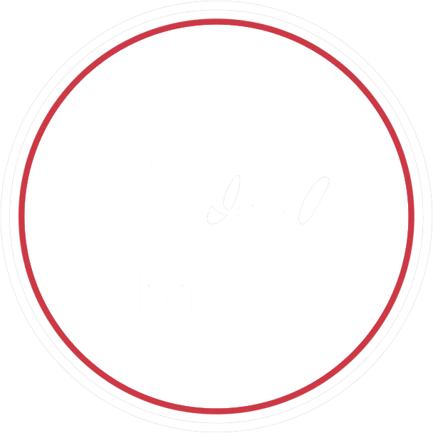 Bold-Smiles logo white with red circle