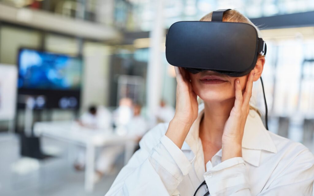 Dentist using VR Tech