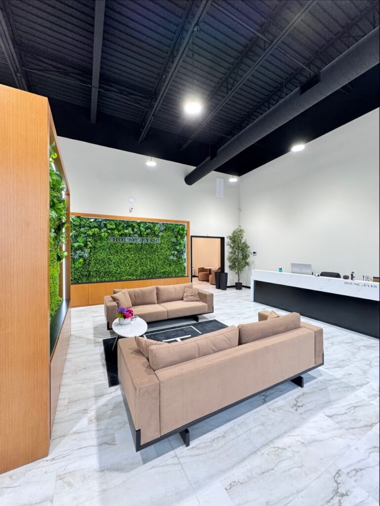 House-Of-Eyes waiting area